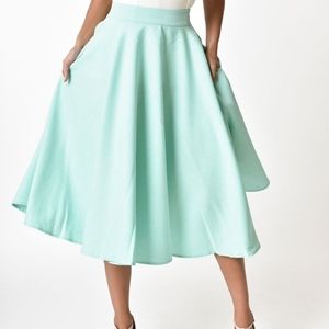 Chicwish Mint Knee-Length Circle Skirt